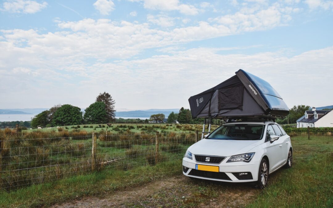 Roadtrip met daktent op eigen auto